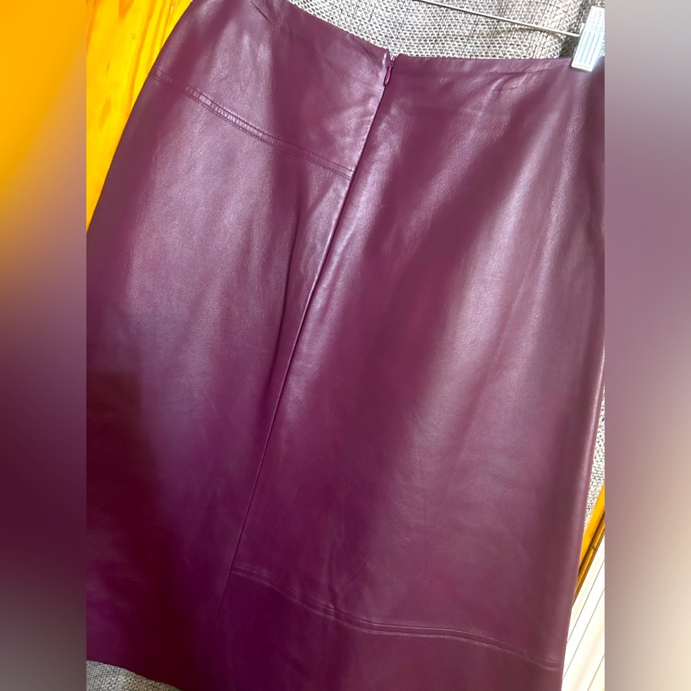knee length wine colored skirt